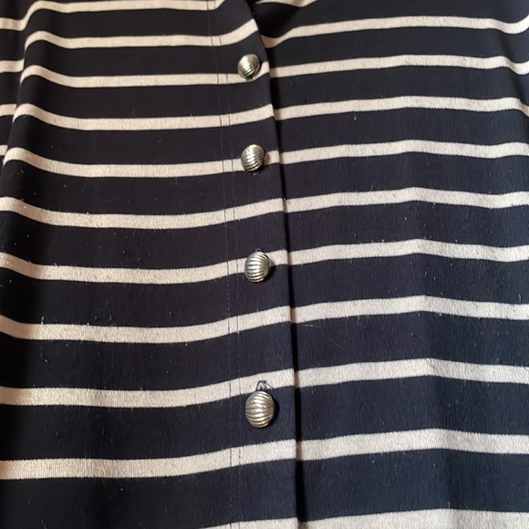 Vintage tan & black long sleeve button down sweater with front pockets - Picture 3 of 6